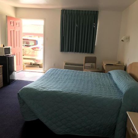 Luxury Inn George West Экстерьер фото
